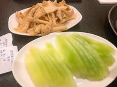 青笋-湘肠香火锅店(团结湖店)