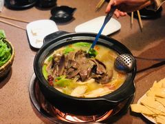 -阿西土陶牦牛汤锅