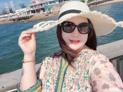 -北戴河碧螺塔海上酒吧公园