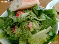 凯撒色拉-榖屋house of flour(张江首店)