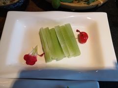 -大匠工房古船木艺术餐厅·猪肚鸡专门店(长白仙岛店)