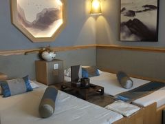 -云中漫步·足疗养生会馆(金开店)