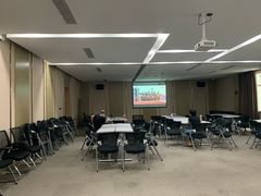 -杭州西湖湖滨银泰亚朵酒店