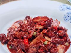 -洞庭土菜小炒馆(易发广场店)