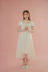 -onlygirl摄影美学馆高端定制(江滩店)