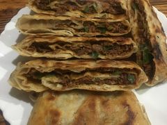 -溢心园香河肉饼总店