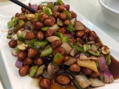 -清真磊磊烧烤老店(饮虎池街34号店)