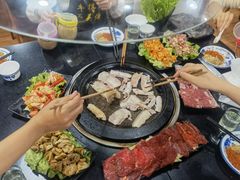 -牛得很·鲜牦牛肉烧烤·牛羊肉菌汤锅(康定店)