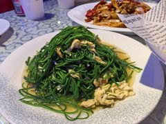 -巴特餐饮6加1音乐餐吧·新疆菜