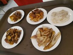 -天宜隆蘑菇宴火锅(石景山旗舰店)