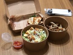 凯撒沙拉配香草鸡胸肉-碧特博格·20年品牌西餐厅(芜湖路店)