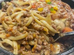 肉巨多-新城概念餐厅