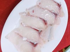 爽鱼皖-花苑美食横琴生蚝火锅(拱北粤华路店)