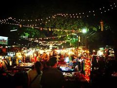 -芒果糯米饭摊子