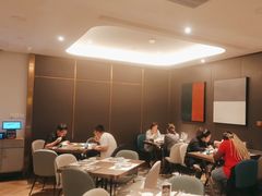 -港丽餐厅(来福士店)