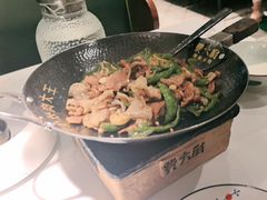 费大厨辣椒炒肉-费大厨辣椒炒肉(高铁吾悦广场店)