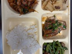 -爱贝尔高端月嫂(母婴护理)