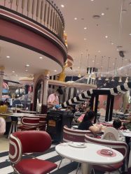 -奈尔宝家庭中心·亲子餐厅(鄞州万达店)