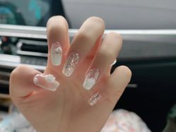 -悦指间美甲美睫