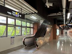 -宝山路(地铁站)