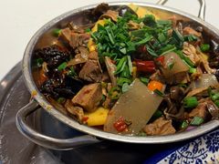 干锅牦牛肉-乡土特色.冷锅鱼.牦牛肉汤锅