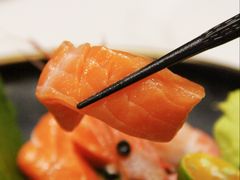 三文鱼-元满•自助和牛·烧鸟lzakaya(文范路店)