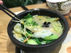 -妈妈故事米线(市府恒隆店)
