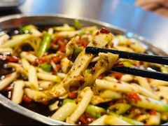 -邱金小炒·30 年盐帮江湖菜(自贡店)