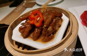 Steamed Chicken Feet with Fermented Soybean