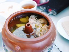 汽锅鸡-怡得观滇餐厅·地道昆明菜·1996(海埂大坝店)