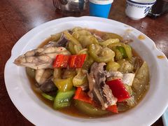 -黄记四更烤乳猪店