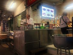 -Kha Mu Charoensang(Silom)