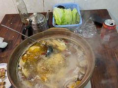 -威邵鸡煲(西华路总店)