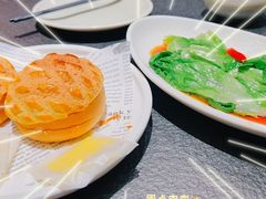 -蝴蝶里·粤菜·点心(滨江龙湖店)