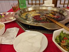 -山城年华老火锅(玉林店)