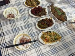 -尹记餐馆(花园店)