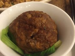 狮子头-老街饭庄·地道淮扬菜(扬子江北路总店)