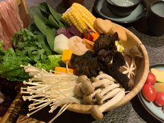 蔬菜拼盘小份-湊湊火锅·茶憩(和平大悦城店)