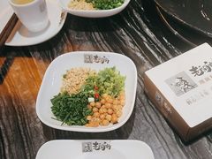 -老船舫·现做活鲜鱼馆(东郊记忆店)