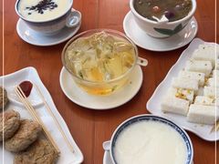 -周大娘牛乳(旧寨古村总店)