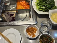 -海底捞火锅(杭州滨江九宜城店)