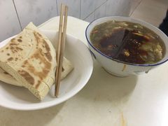 -刘老虎肉丸糊辣汤(总店)