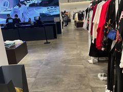 -URBAN REVIVO(青特万达广场店)