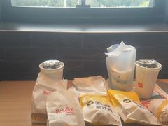 -麦当劳(开萝大道店)