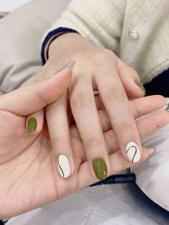 -花系美·美甲美睫精品店