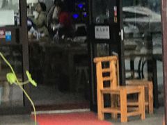 门面-陇上全荟兰州传统牛肉面(延吉路店)