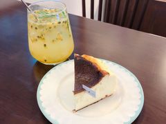 百香果气泡水-Ten Olives甜点