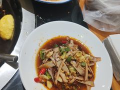 -东北农家院·铁锅炖(莘庄店)