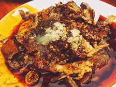 拌剔骨肉-温记府廟豆汤饭·始于1955年(海椒店)