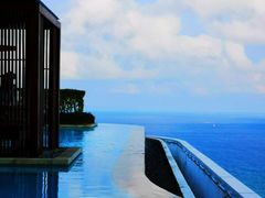 -瑰丽酒店·海吧·天际下午茶·现场DJ·天台酒吧